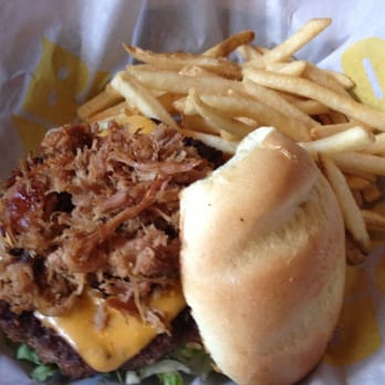 Buffalo Wild Wings - Build your own burger.  Pulled pork burger - American Near Me - Watertown, New York