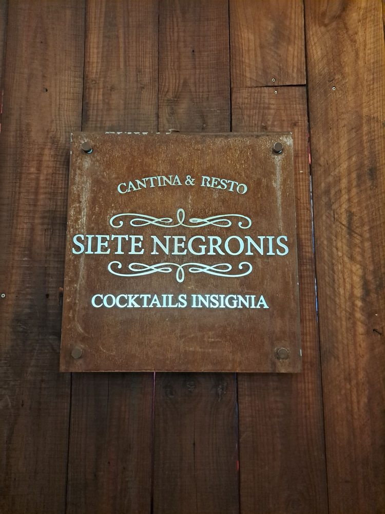 Siete Negronis