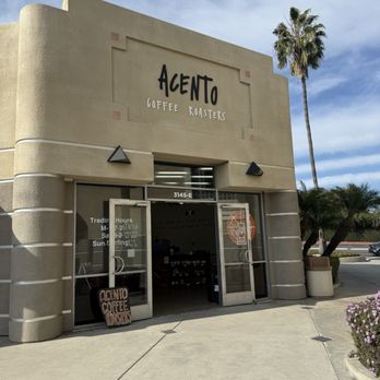 Acento Coffee Roasters - Coffee Roasteries Near Me - San Diego, California Acento Coffee Roasters - Coffee Roasteries Near Me - San Diego, California