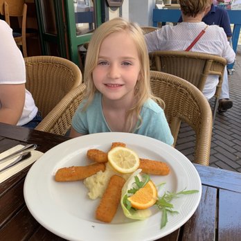 Broyhan Haus - Fisch Stäbchen mit Kartoffel Brei - German Near Me - Hanover, NI
