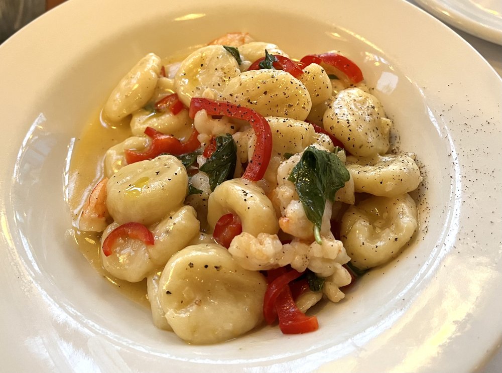 Social spots from Cafe Lago