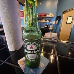 Booty's Wings Burgers & Beer