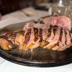 Segovia Steak & Seafood - Steak Segovia 3lb Sirloin.