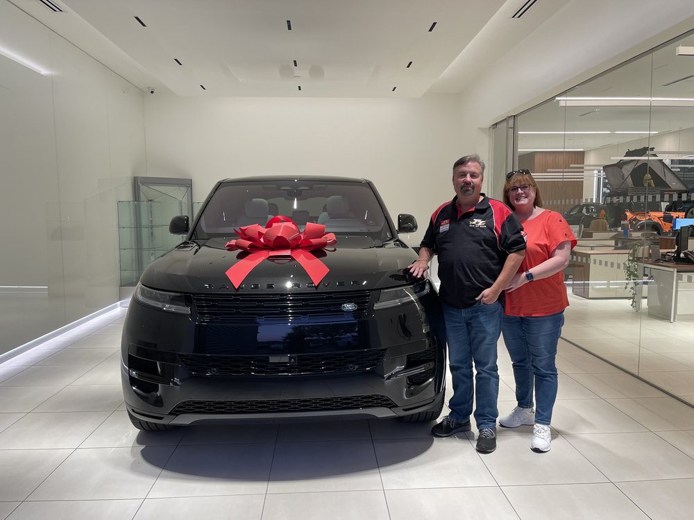 LAND ROVER TAMPA Updated September 2024 26 Photos & 43 Reviews