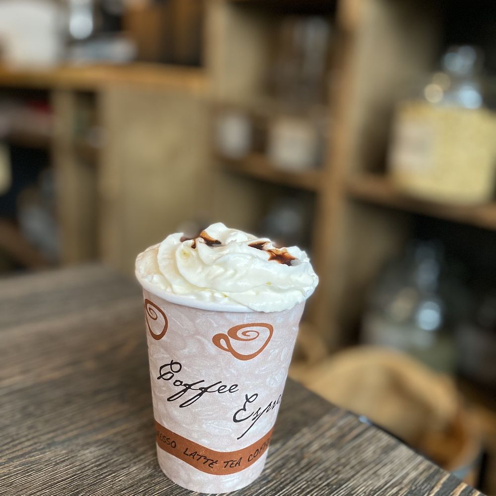 Caffe Cafe - Davinci Turtle ; IG: susanlamx - Cafes Near Me - Brooklyn, New York