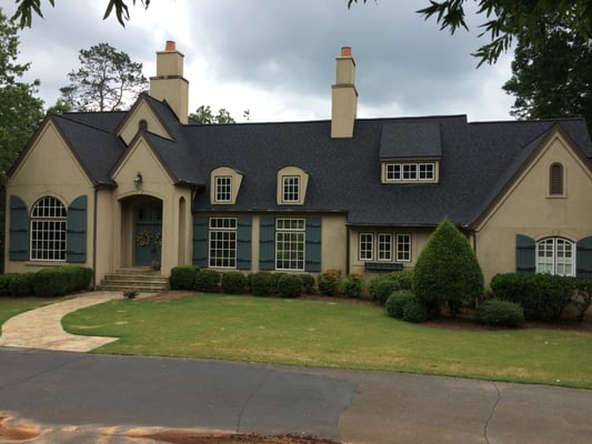 Marietta Roofing company Logo