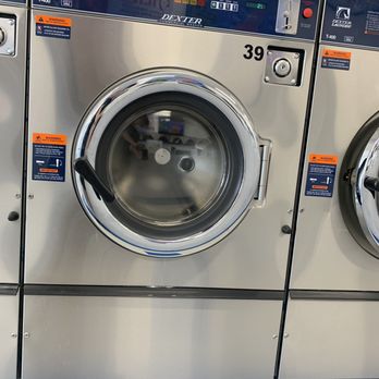 Launderland - Laundromat Near Me - Sacramento, California