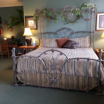 The Meyer Hotel - Bed & Breakfast Near Me - Comfort, Texas