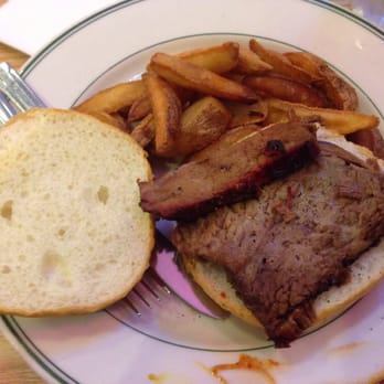 Hamburger Ranch & Bar-B-Que - Brisket sandwich and fries. I hadn't added my sauce yet. - Barbeque Near Me - Cloverdale, California