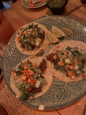 El Pocho Antojitos Bar by null