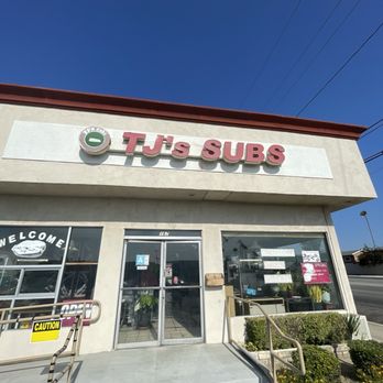 TJs Subs - Front entrance of TJs Subs - Sandwiches Near Me - Glendora, California