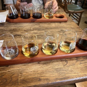 Blue Mule Winery - Wineries Near Me - Fayetteville, Texas
