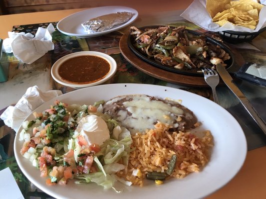 Ernesto's by null