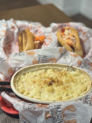 Mason's Famous Lobster Rolls by null