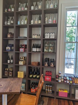 Spread Market & Larder by null