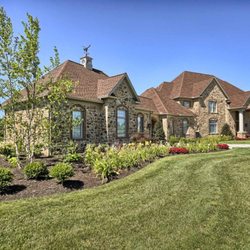 Red Dog Lawn care & Ext. Remodeling - Mowing & Mulch