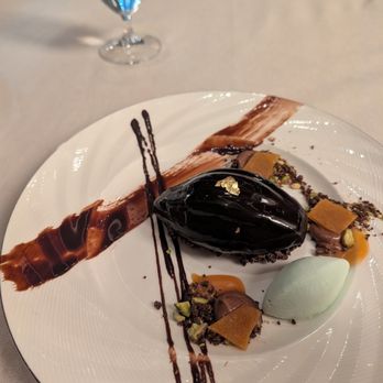 The Edge Restaurant & Lounge - Chocolate Pistachio Royal - New American Near Me - Stateline, Nevada The Edge Restaurant & Lounge - Chocolate Pistachio Royal - New American Near Me - Stateline, Nevada