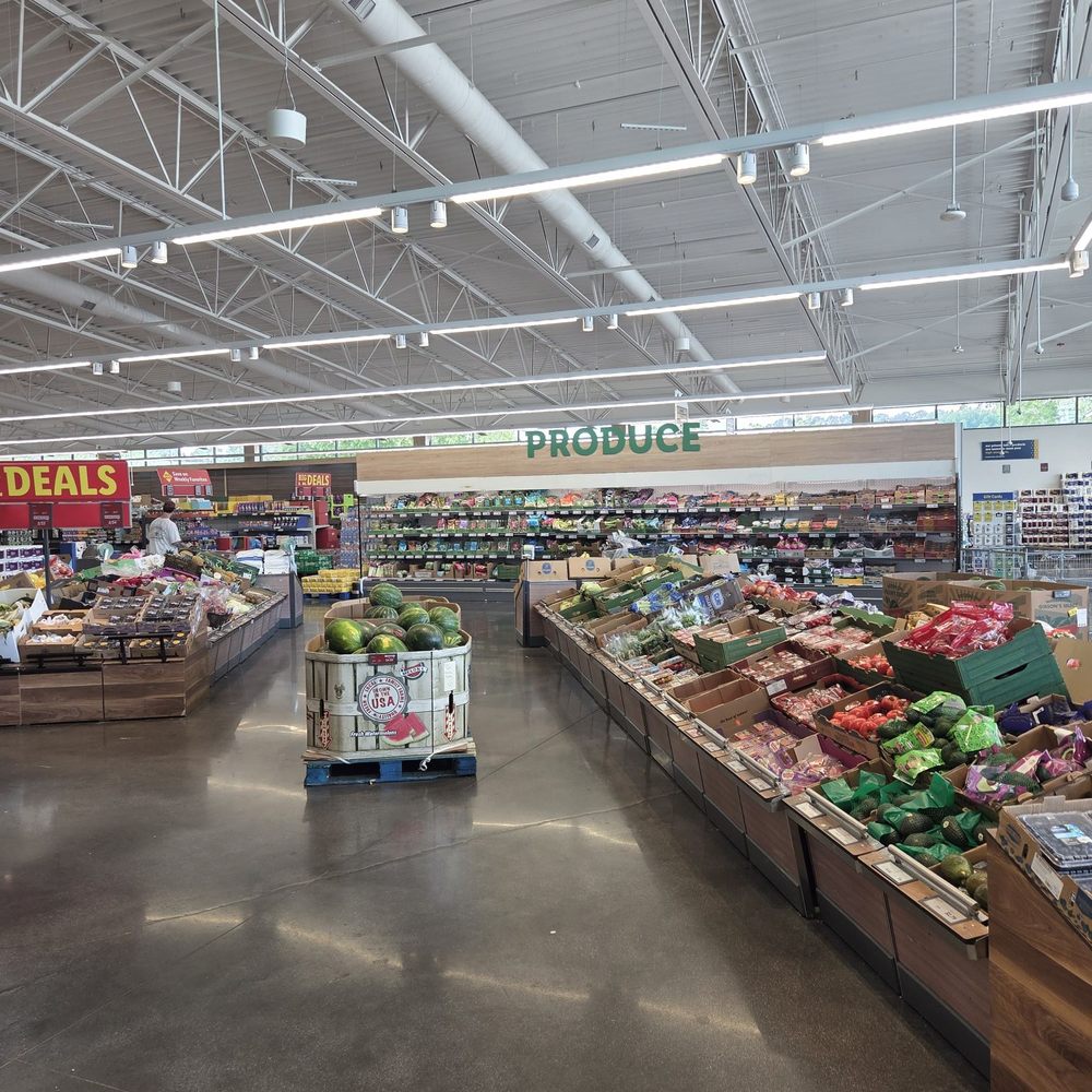 Lidl - Interior -- Produce Department - Grocery Near Me - Chesapeake, Virginia Lidl - Interior -- Produce Department - Grocery Near Me - Chesapeake, Virginia