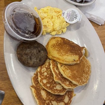 The Cockeyed Rooster - Silver dollar kids meal - Breakfast & Brunch Near Me - Smithfield, Virginia