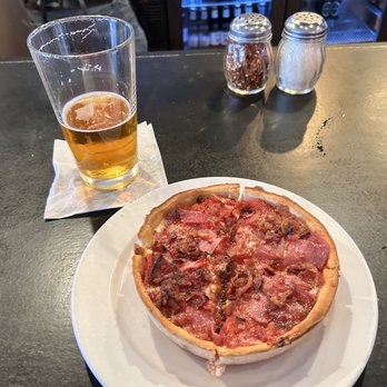 Giordano's - Lunch: Meat & More Meat Single Deep Dish - Pizza Near Me - Rosemont, Illinois Giordano's - Lunch: Meat & More Meat Single Deep Dish - Pizza Near Me - Rosemont, Illinois