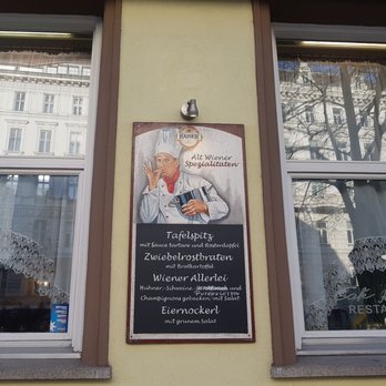 Cafe Rathaus - Cafes Near Me - Vienna, 9