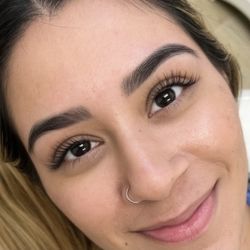 The Brow Fixx | Waxing. Threading. Lamination. Lash Lift. - Eyebrow Shaping