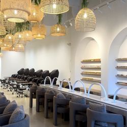 Le Dream Nails & Beauty Lounge