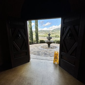 Robert Renzoni Vineyards - Wineries Near Me - Temecula, California