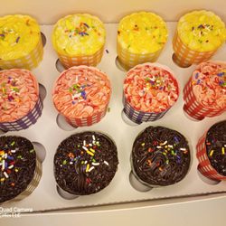 Miss Landa Cakes