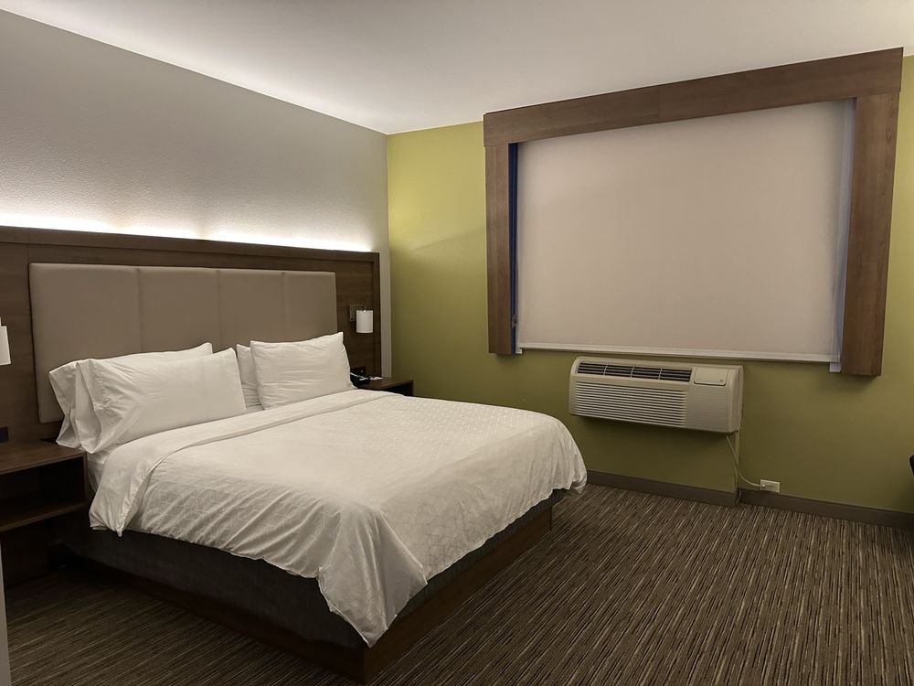 Holiday Inn Express & Suites Fremont - Milpitas Central