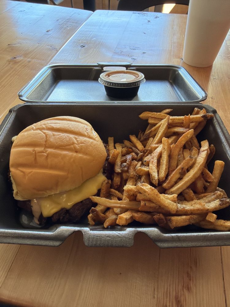 Baddies Burger House