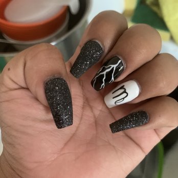 Valley Nails Salon - Halloween Nails 2021 - Nail Salons Near Me - Moreno Valley, California Valley Nails Salon - Halloween Nails 2021 - Nail Salons Near Me - Moreno Valley, California