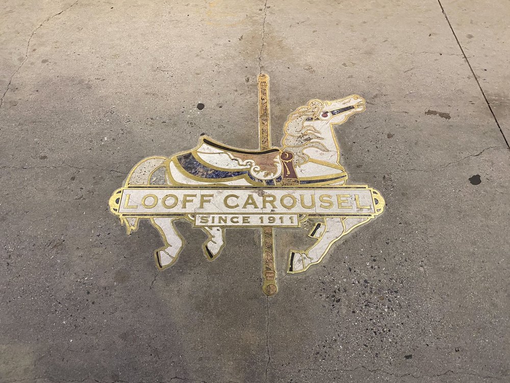 1911 Looff Carousel Logo