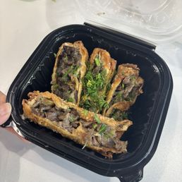 Wagyu Beef Shawarma Egg Rolls (2pcs)