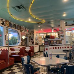 Spangles - Interior of restaurant