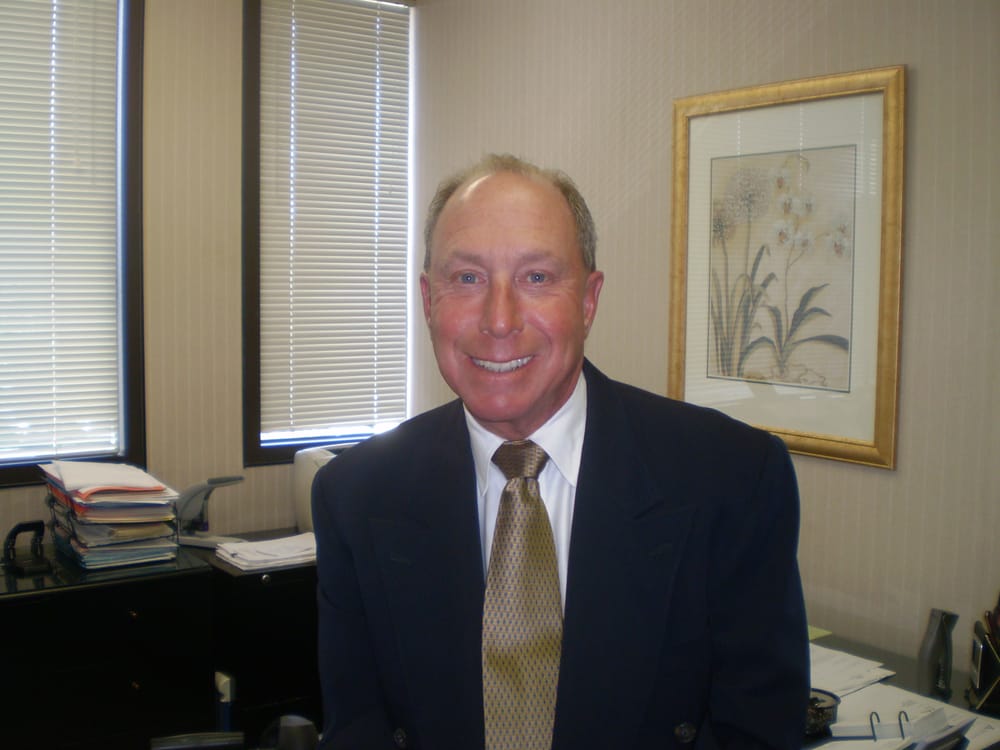 HOWARD M SOKOLOFF, DPM CLOSED Updated August 2024 53 Reviews