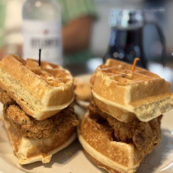 Atlanta Breakfast Club - Fried chicken and waffles - Southern Near Me - Atlanta, Georgia Atlanta Breakfast Club - Fried chicken and waffles - Southern Near Me - Atlanta, Georgia