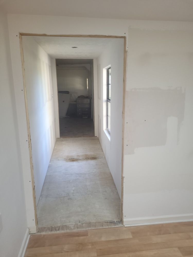 Slide of 4L Roofing & Construction