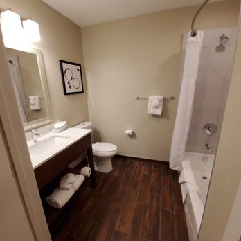 Hotel Siri - Hotels Near Me - Paso Robles, California