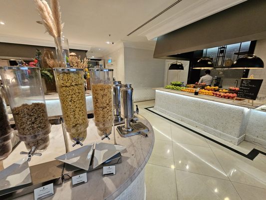 The Ritz-Carlton, Kuala Lumpur by null