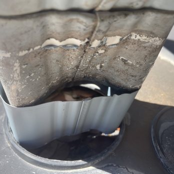 Southern Arizona Rain Gutters - Beat up gutter after we asked them to fix a clogging issue - Gutter Services Near Me - Tucson, Arizona Southern Arizona Rain Gutters - Beat up gutter after we asked them to fix a clogging issue - Gutter Services Near Me - Tucson, Arizona