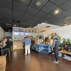 Babe's Doughnut & Coffee - Inside