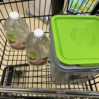 Petco - Hummingbird juice and cat litter - Pet Groomers Near Me - Henderson, Nevada