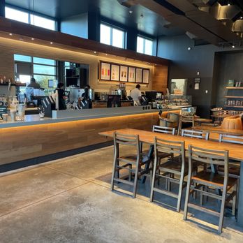 Starbucks - Coffee & Tea Near Me - Arlington, Texas