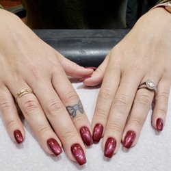 Town Nails II - Gel Mani at its best