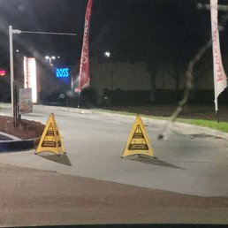 Why is the driveway closed  down everytime I try to go eat there?
