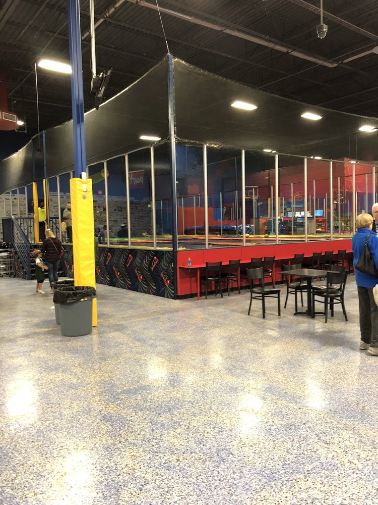 JUMPSTREET CLOSED Updated June 2024 37 Photos & 61 Reviews