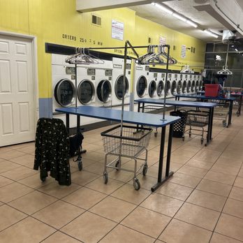 Buck's Kwik-Kleen Laundromat - Laundromat Near Me - Chandler, Arizona Buck's Kwik-Kleen Laundromat - Laundromat Near Me - Chandler, Arizona
