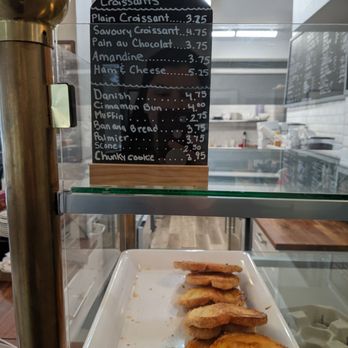 Mood Cafe - Cafes Near Me - Edmonton, Alberta