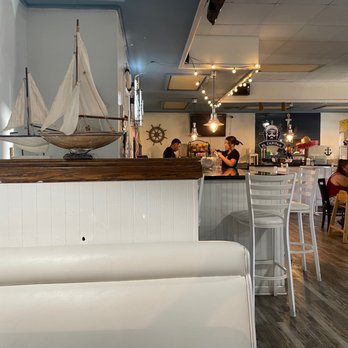 Mariscos El Capitan - Seaside decor - Seafood Near Me - Yuba City, California Mariscos El Capitan - Seaside decor - Seafood Near Me - Yuba City, California